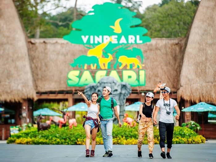 Safari Vinpearl Land Gia Lâm - Công viên bán hoang dã Safari Vinpearl Land