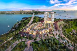 Phoenix Legend Hạ Long Bay