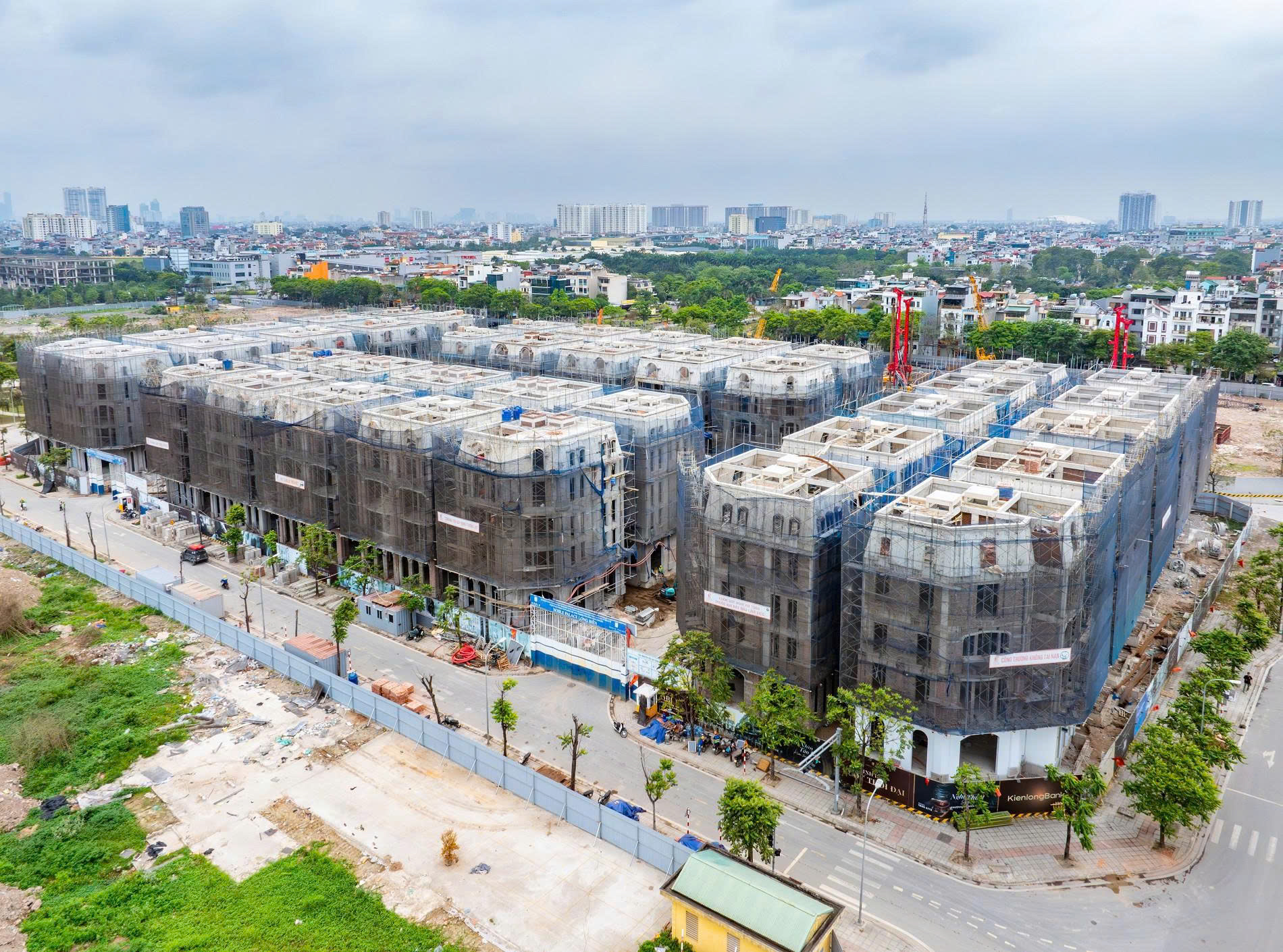 Noble Palace Long Biên